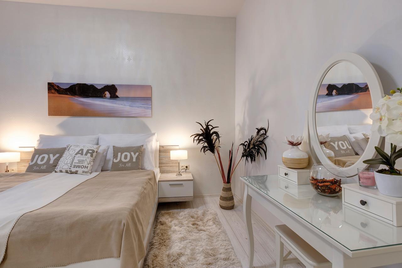 Ferienwohnung Sweet Dreams At King Street Gold Budapest Exterior foto